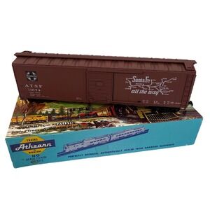 Vintage Athearn HO Scale 50 Ft‎ Santa Fe Chief Box Car Train Model Kit 5054